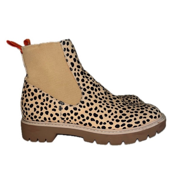 Dolce Vita ‘Pepper’ 7M Leopard Cheetah Animal Print Chelsea Bootie - Picture 1 of 11